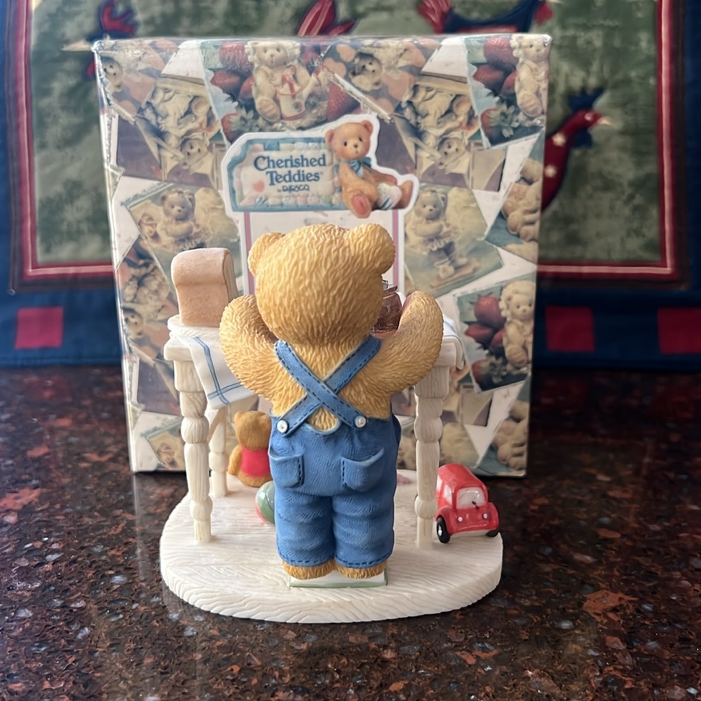 Cherished Teddies - Picture 5 of 7